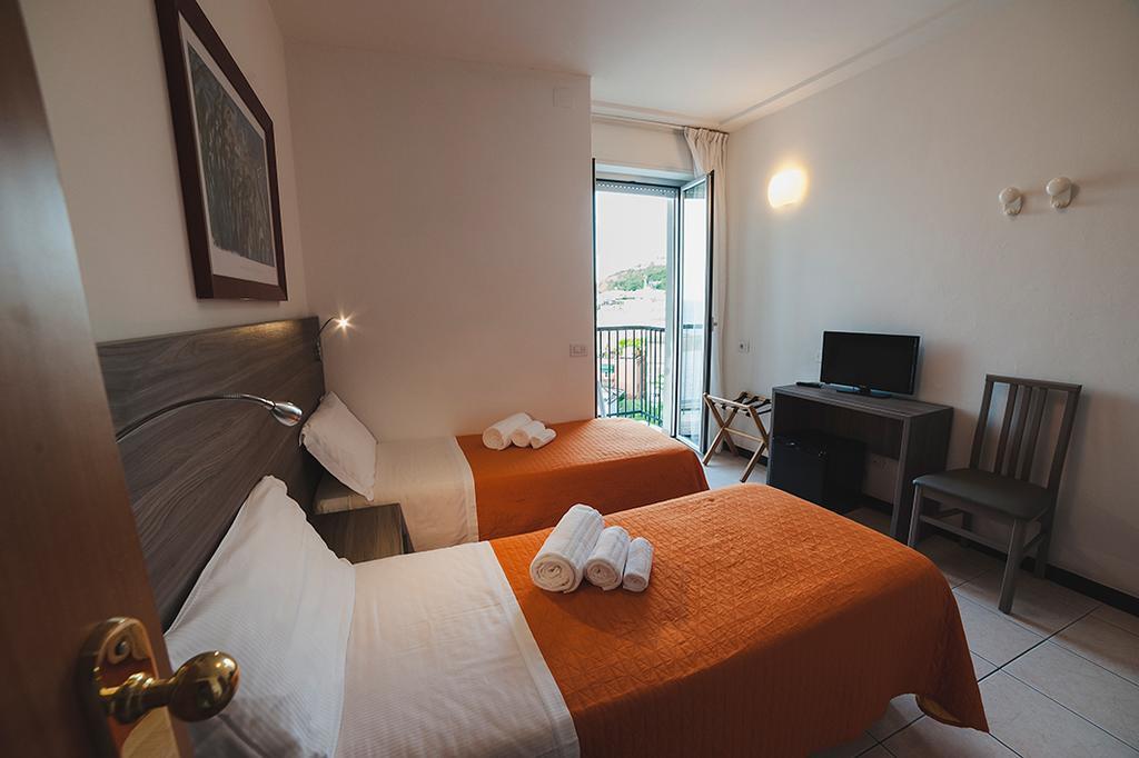 Madison Hotel